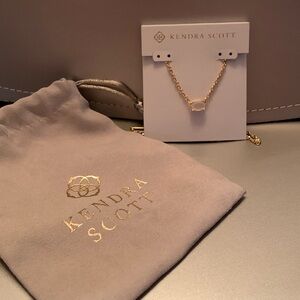 Kendra Scott Necklace